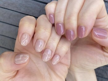 フレイムス アイラッシュ アンド ネイル(FRAMES)/アシメ波ネイル♪