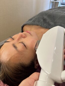 ビボーン ボディ(美bone body)の写真/フォト美顔で若々しい印象に★肌の奥へとアプローチ！年齢とともに気になるシミ予防にもオススメ◎