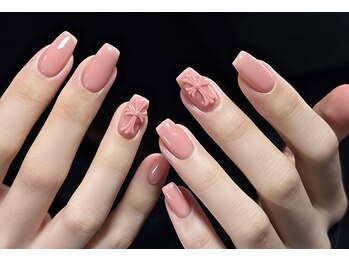 センシー ネイル スタジオ(Sensy Nail Studio)/ピンクと立体クロスのネイル