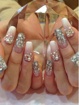 エスフィーネイルサロン ブリーユ(Esfy nailsalon Brille)/スクエアキラキラスカルプ