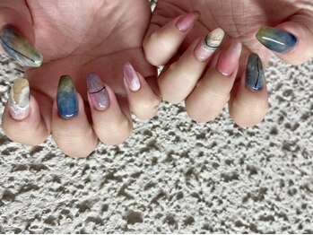 リアン 大宮(Rian)/個性派ニュアンスネイル