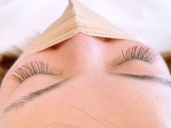 パールビューティーラッシュアンドネイル(Pearl Beauty Lash nail)/フラットラッシュ