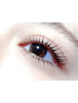 ボリュームのある目元にしたい