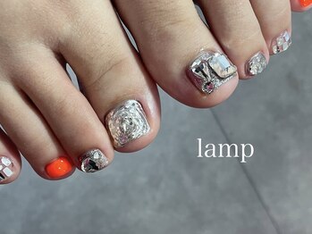 キラキラフットネイル