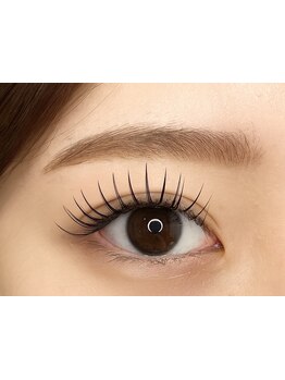 ボリュームのある目元にしたい