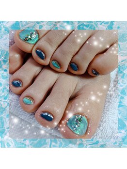 バニラ(Vanilla)/宮古島ブルーフットネイル