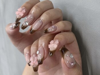 インザピンクリリー(in the pink LILY)/フレンチネイル パラジェル