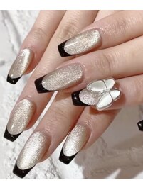 マグネットフレンチネイル