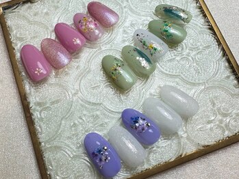 ビューティフルムーン ネイル 本厚木(Beautiful Moon Nail)/☆押し花定額☆
