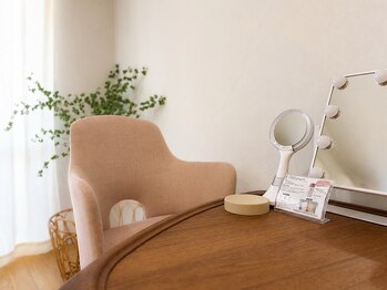 リベルテ 岡山(liberte)の写真/毛穴ケアの他にもお肌悩みは尽きない！当店はリピーター様多数♪心地よい雰囲気で初めての方でも安心です◎