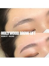 ノイエ(NOIE)/HBL☆朝のメイクが時短に