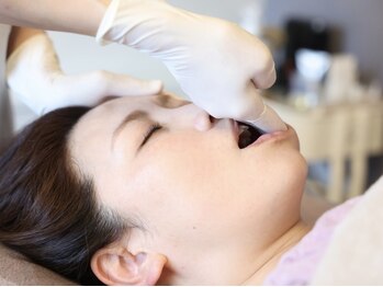 コトリト(Cotorito)の写真/《年齢とともに気になるお悩みに》口腔内からアプローチする専門施術で,若々しい印象をサポート！