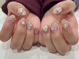 キラキラ宝石ネイル☆