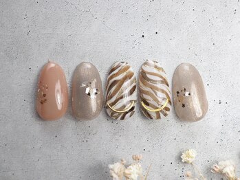 エクリュ(ecru)/水彩画ネイル