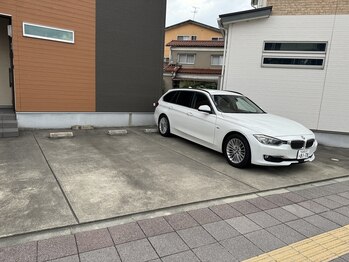 小顔アンドエイジングケア専門店 ビゼ(美sser)/駐車場