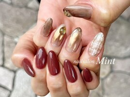 左右非対称ネイル♪