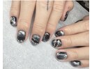 ブラック×シルバーニュアンス