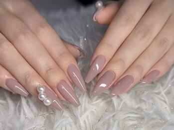 ミュウミュウ(miumiu)/春ネイル