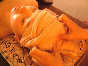 足優家/ドライヘッドスパ頭マッサージ