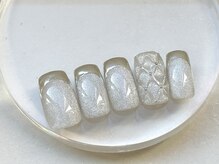 ワンアンドオンリー(One&Only)/キルティング×マグネットネイル