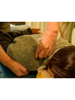 首・肩のつらさを改善したい