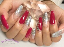 アン ジョーヌドラゴ/【ロング】スクエア赤ネイル