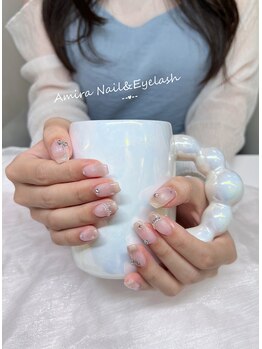 アミーラ(Amira)/Amiraの定額ネイル