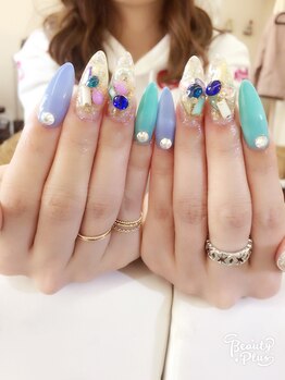 ネイルサロン ティプレシャス(T Precious)/爽やかキラキラネイル