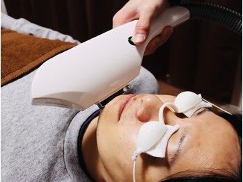 ハイドア(high door)/ヒゲ脱毛