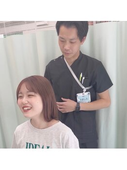 淡路あず整骨院/施術風景