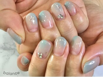 バランス 泉中央店(balance)/涼しげブルー×ニュアンス