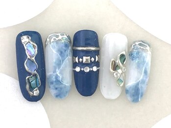 ジェルネイル　デザイン