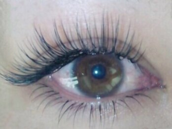 アミュール(Amyule)/まつエク上下つけ放題