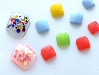 ネイルサロン クイール 小山店(NAIL SALON QUILL)/カラフルホログラム♪