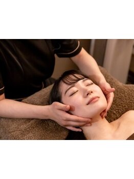 ホウレイ線・たるみ改善！予防ケア