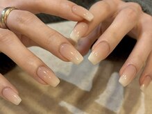 ラクエ(Laque)/ホワイト グラデーション 乳白色