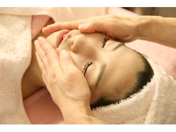 ビューティスタジオＫ/東大阪・新石切/小顔矯正