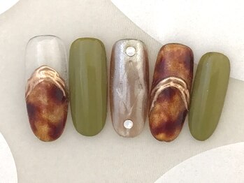 ジェルネイル　デザイン