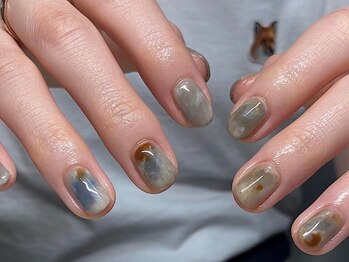 ニュアンス ルル(nuance Loulou)の写真/センスの良さと技術力でファン多数の人気店☆ニュアンスネイルが得意なプライベートサロンで理想の指先へ♪