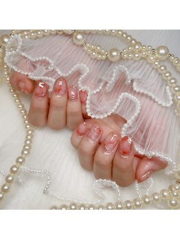 アイカ(Aika)/ニュアンス大理石風ネイル