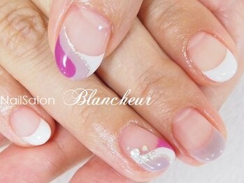 ネイルサロン ブランシュール(Nail Salon Blancheur)/【上品プッチネイル】