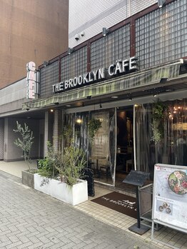エクシアホワイトニング 名古屋金山店/ブルックリンカフェ