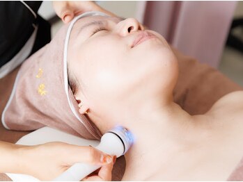 ロア 本八幡店(LOA.)/最新機種ハイパーナイフ　小顔