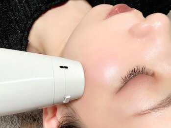 リュノン(Lunon.)の写真/【エステの限界を超える“肌ケア革命”】本気できれいになりたい人から支持される韓国発最新マシン使用★