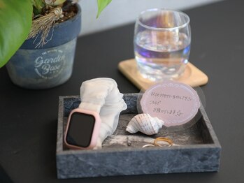 スキンラボ カホクカイ(KaHokuKai)/装飾は外しましょう