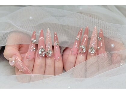 ラッキーネイル(lucky nail)の写真