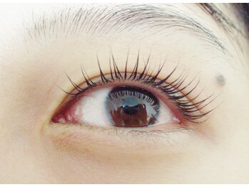 リョウ(RYO)/アイラッシュカール（立ち上げ）