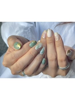 ショートネイルデザインが豊富