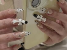 ミュウミュウ(miumiu)/春ネイル