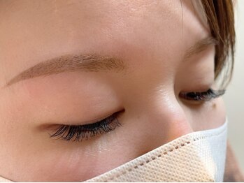 マヒナ(Mahina)の写真/【眉カラー＋アイブロウワックス】でモテ可愛い美眉に♪眉の印象を変えるならカラースタイリングがオススメ